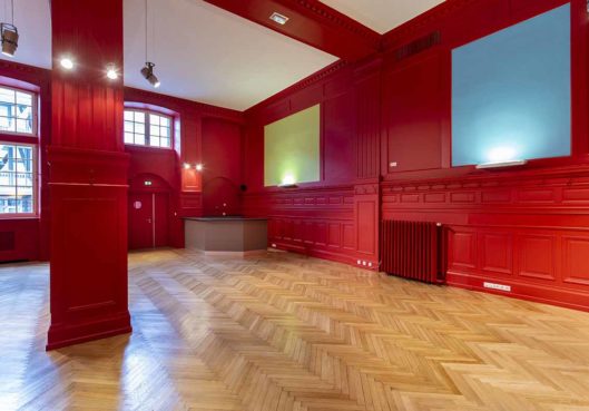 Salon Rouge - Habitation Moderne