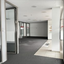 LOCAL COMMERCIAL KEHL