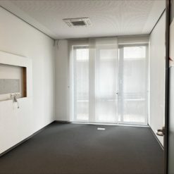 LOCAL COMMERCIAL KEHL