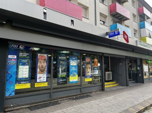 Locaux commerciaux rue de l'Ill STRASBOURG - Habitation Moderne