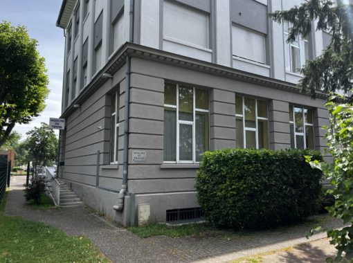 Locaux professionnels - route de Schirmeck STRASBOURG - Habitation Moderne